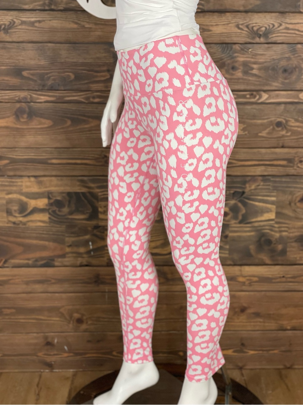 Ryderwear | Animal Print Pink Leopard Print High-Waist Leggings Booty Scrunch